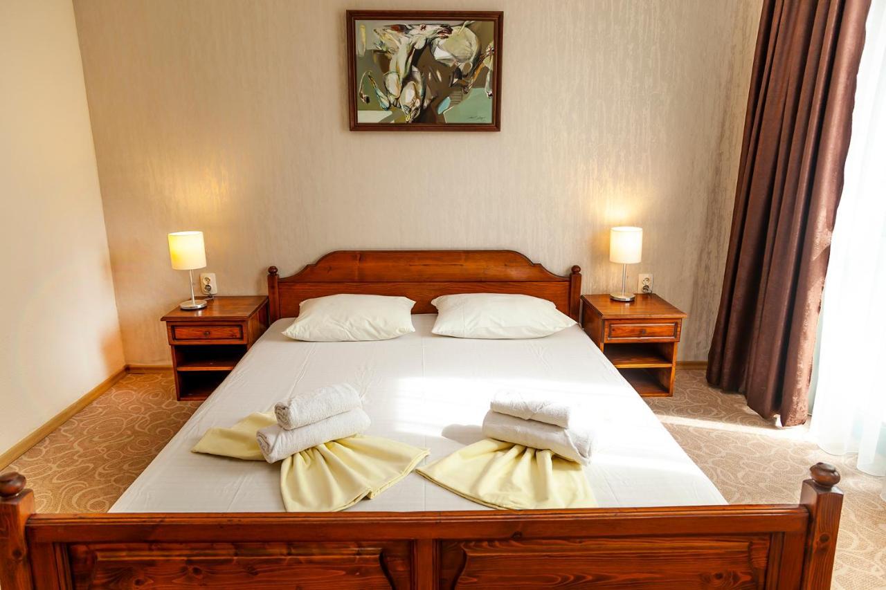 Ravda Bay Guest House ภายนอก รูปภาพ