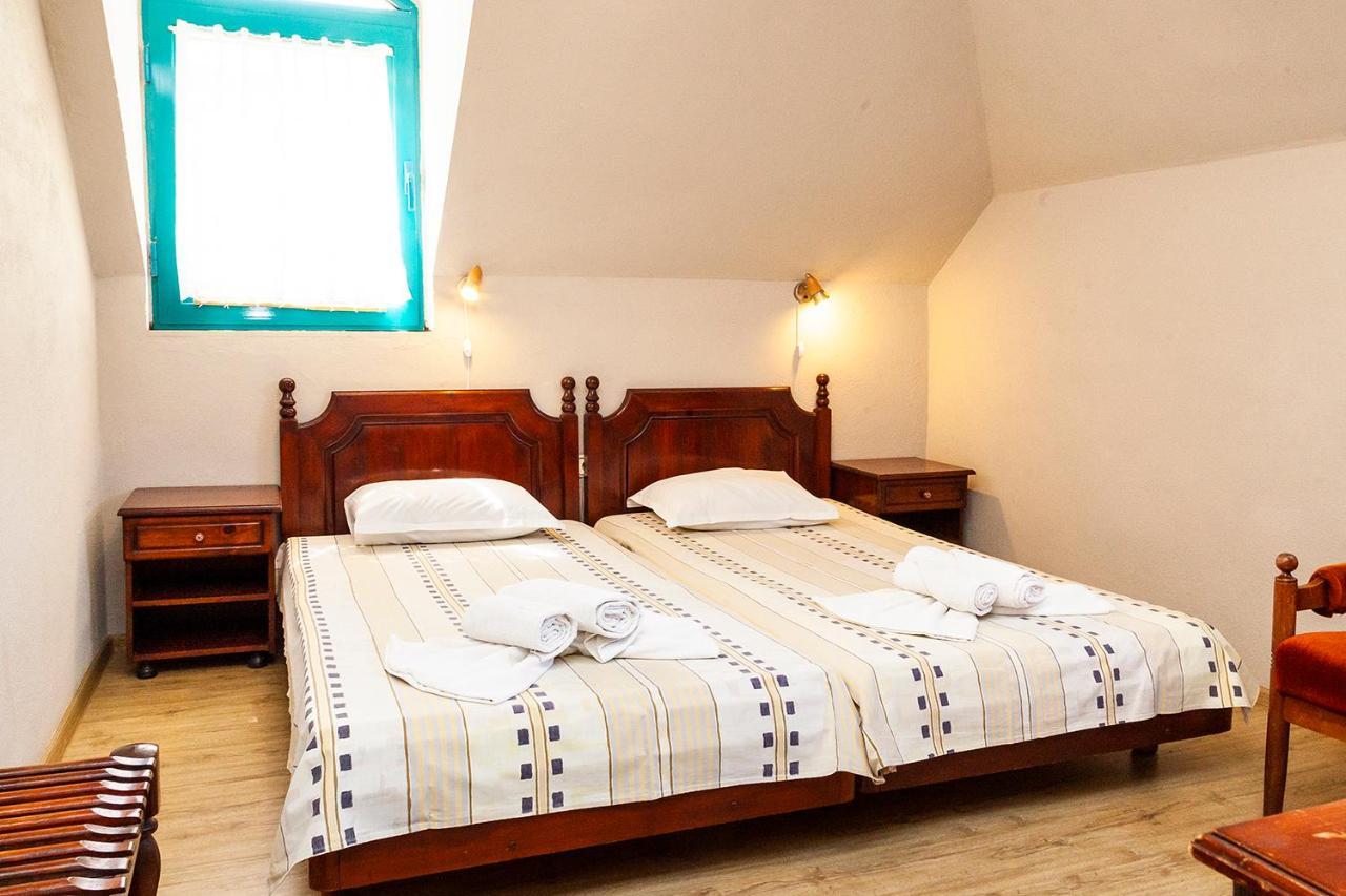 Ravda Bay Guest House ภายนอก รูปภาพ