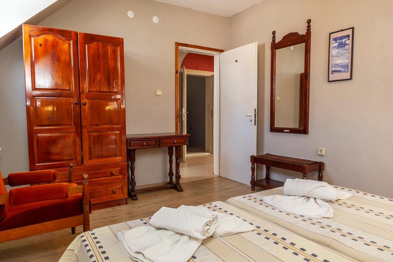 Ravda Bay Guest House ภายนอก รูปภาพ