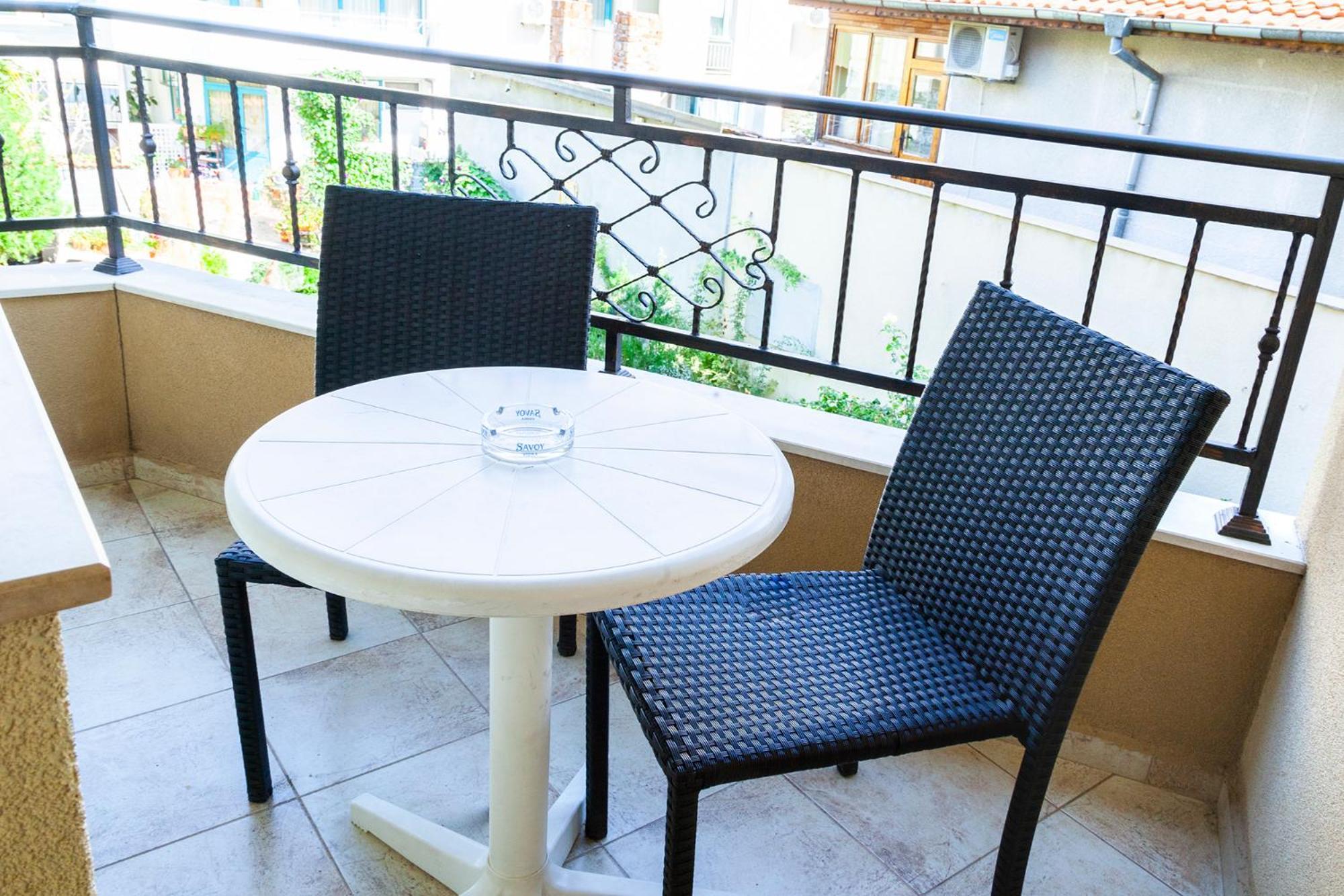 Ravda Bay Guest House ภายนอก รูปภาพ