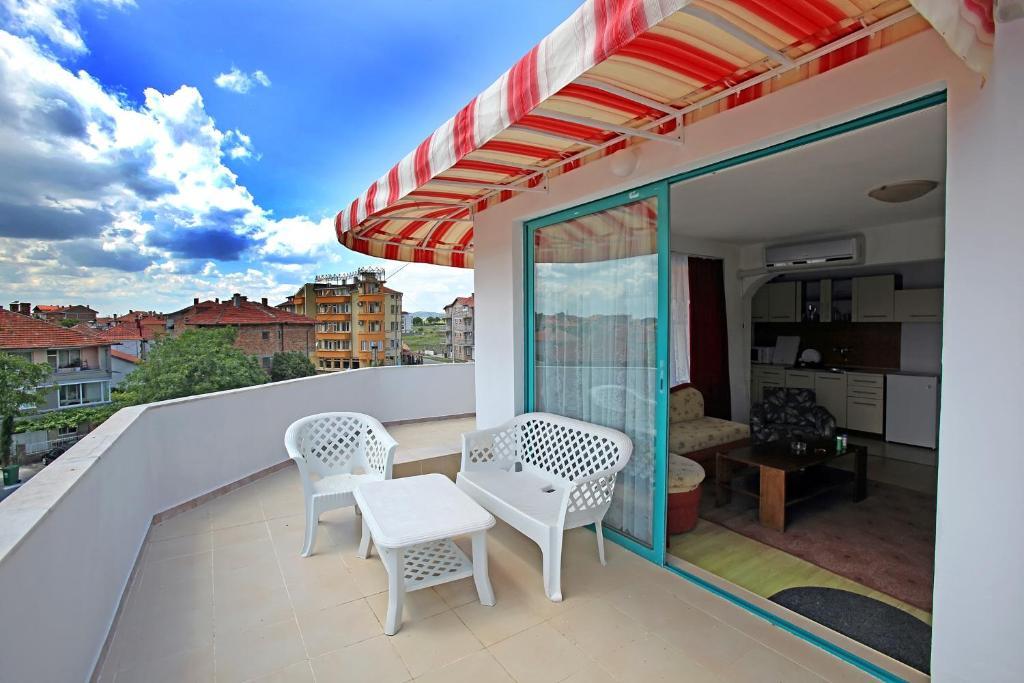Ravda Bay Guest House ห้อง รูปภาพ