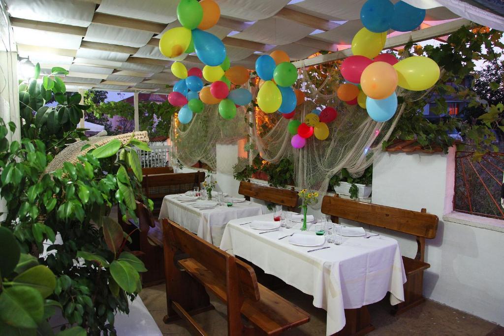 Ravda Bay Guest House ภายนอก รูปภาพ